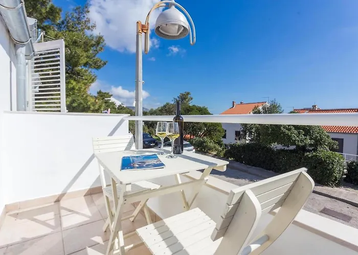 Blue View 아파트 *