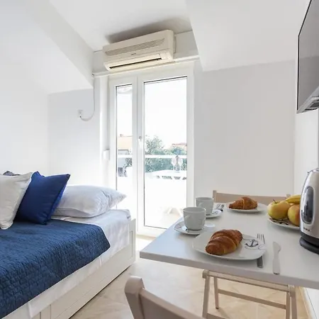 Blue View * دوبروفينك